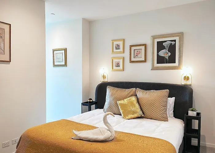 84 Floor/Splendid View/Free Car Park/3B/Near Crown