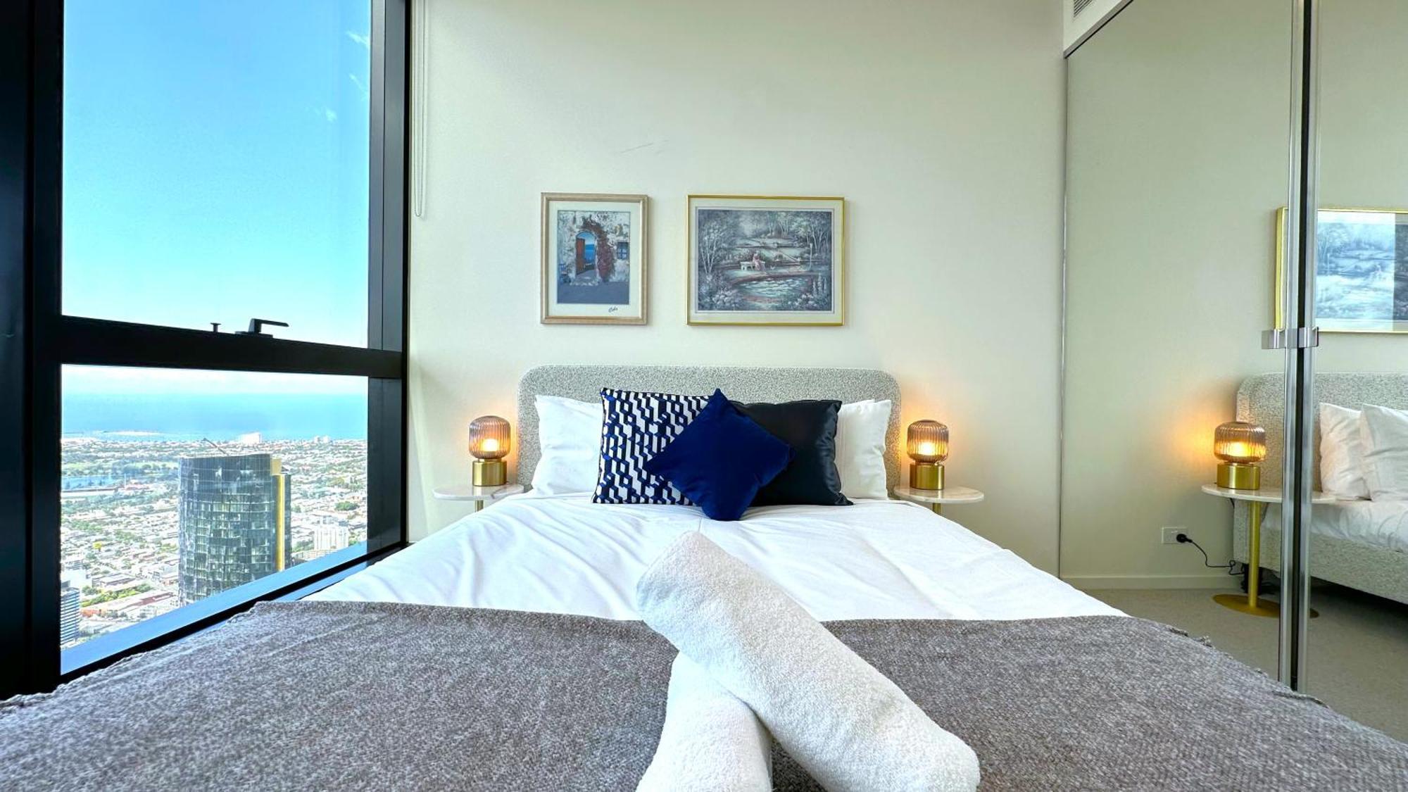 84 Floor/splendid View/free Car Park/3b/near Crown Apartment Melbourne