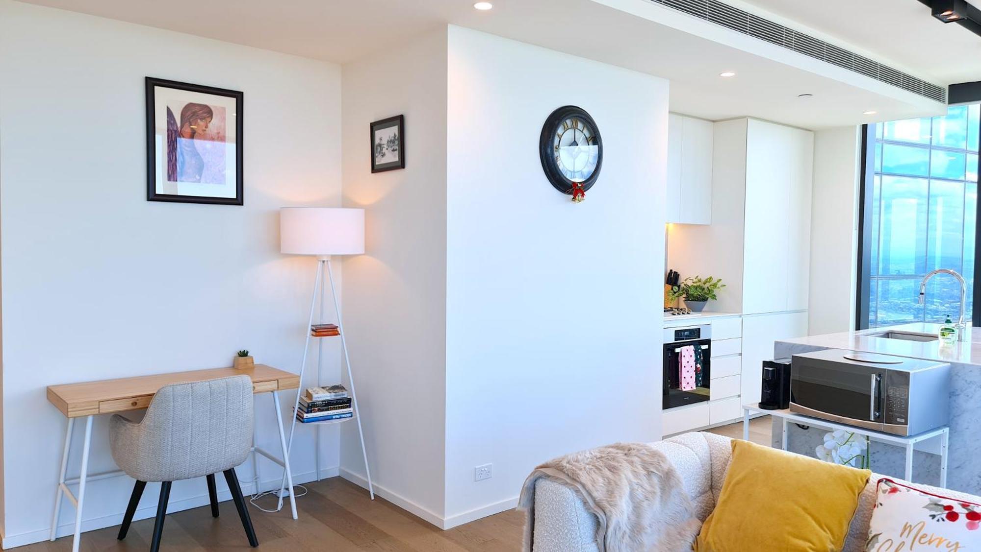 Apartment 84 Floor/splendid View/free Car Park/3b/near Crown *