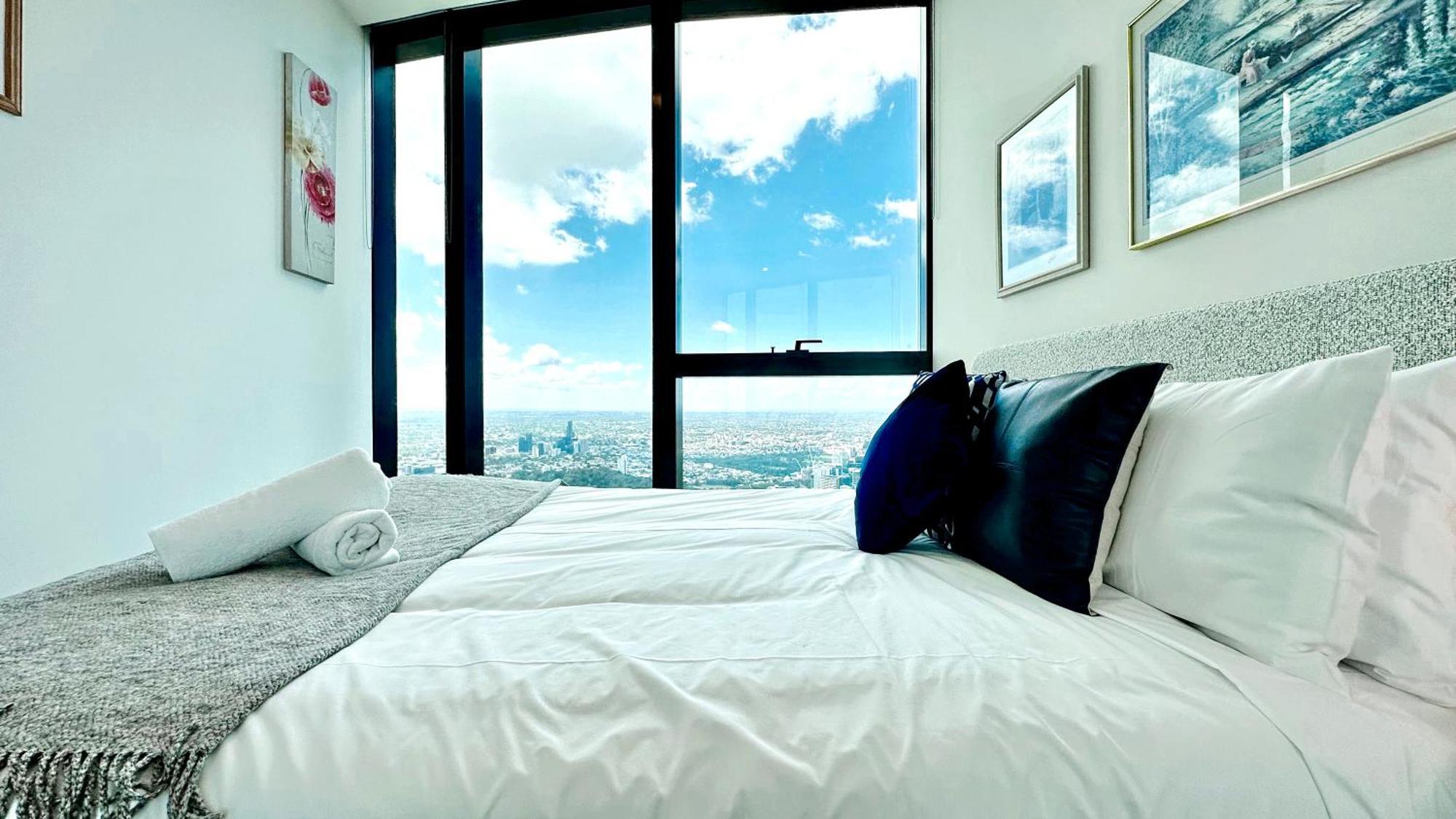Apartment 84 Floor/splendid View/free Car Park/3b/near Crown Melbourne