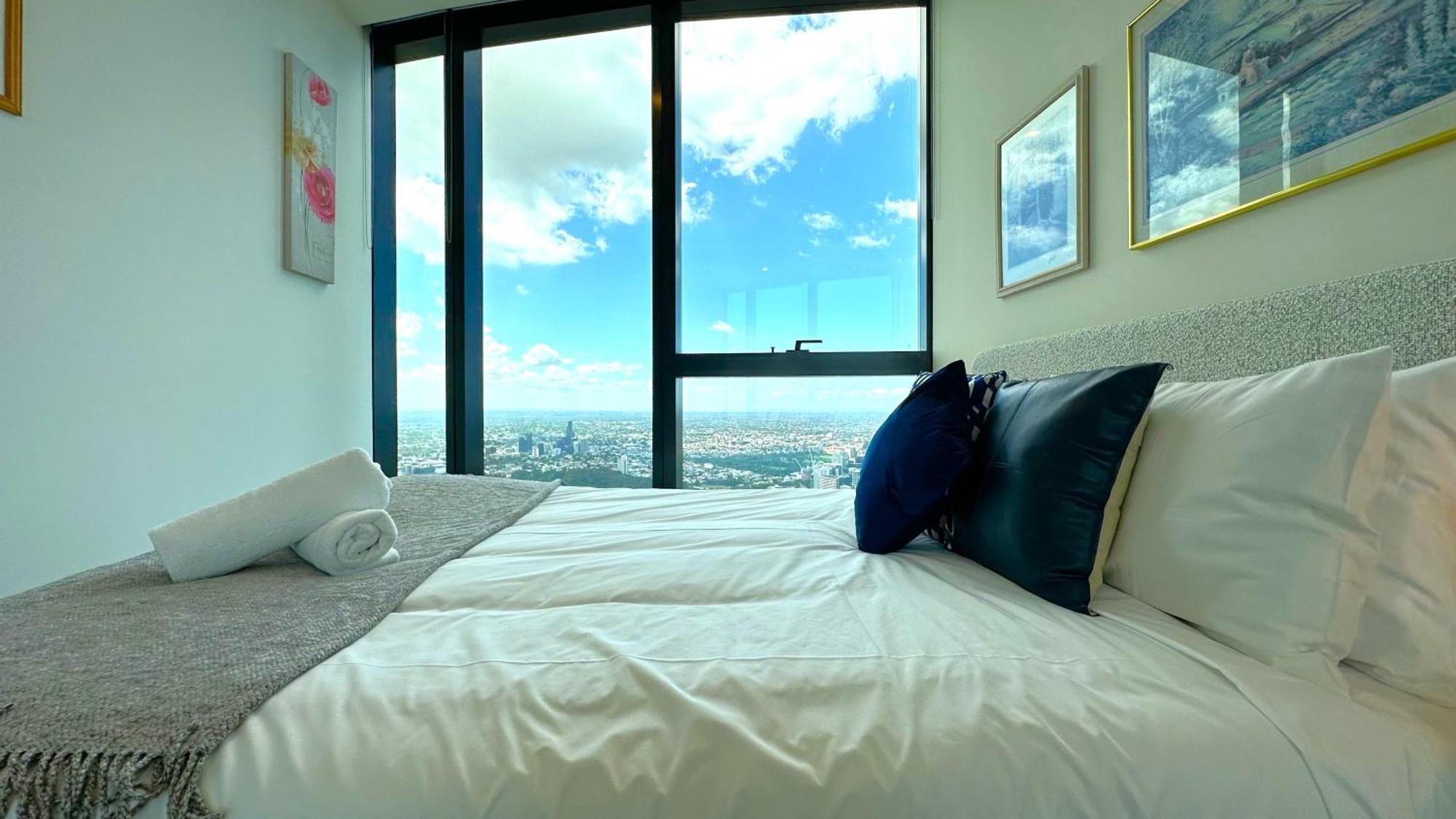 Apartment 84 Floor/splendid View/free Car Park/3b/near Crown Melbourne